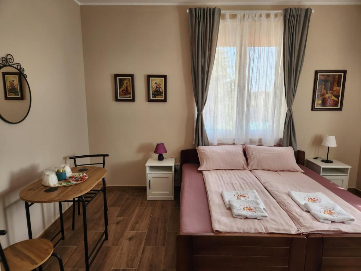Roomsapartments Popcourt Pančevo Extérieur photo